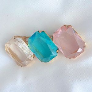 Glass Beaded Pin